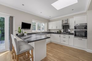 Photo 19- click for photo gallery